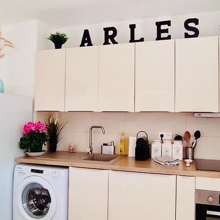 Le Jardin Arlesien - Parking Lägenhet Exteriör bild